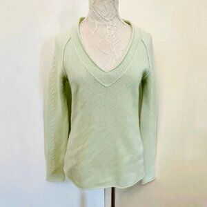 J Crew V Neck Cashmere Sweater in Soft Pistachio sz S